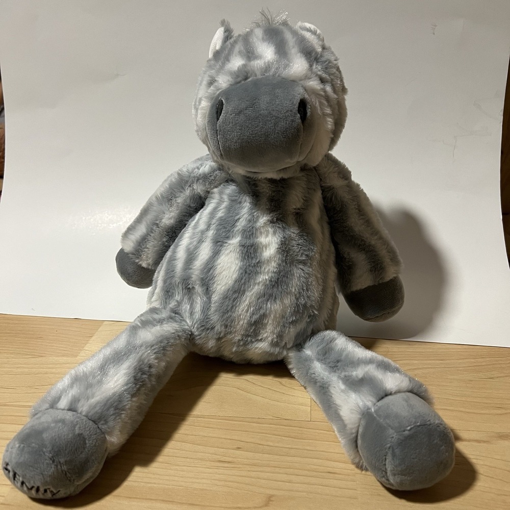 Scentsy Buddy -‎ Zoey the Zebra - Comes W New Scent Pak